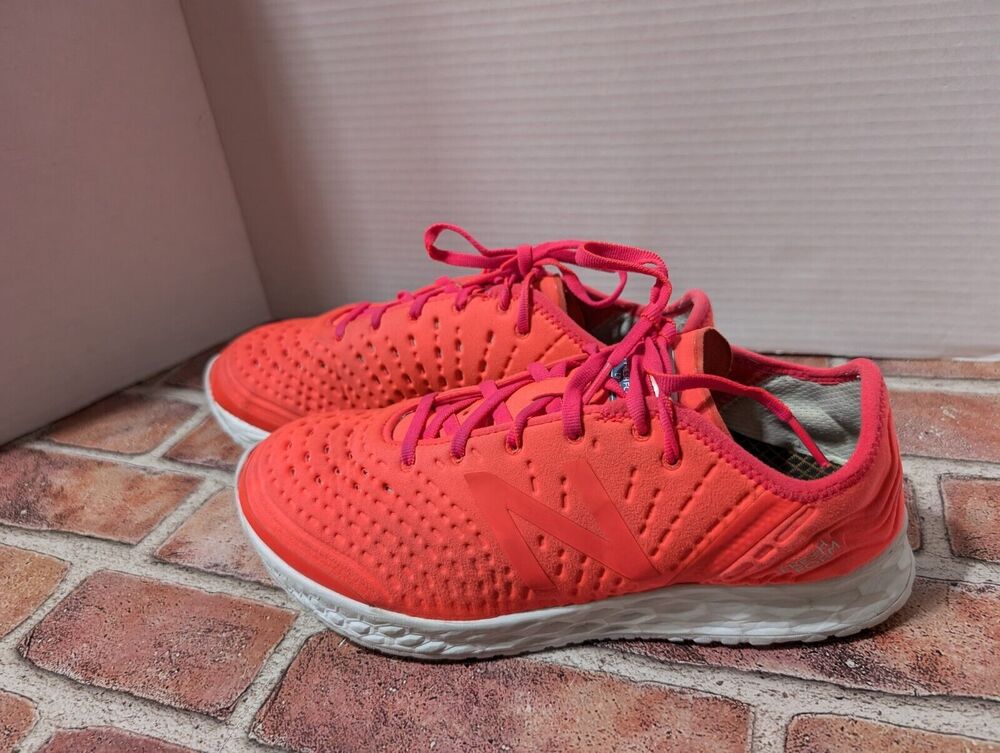 New Balance Women's Fresh Foam Crush V1 Cross Trainer Shoes Vivid Coral SZ 9